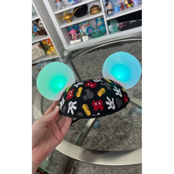 Disney Parks Light Up Ear Hat - Picture 8 of 8